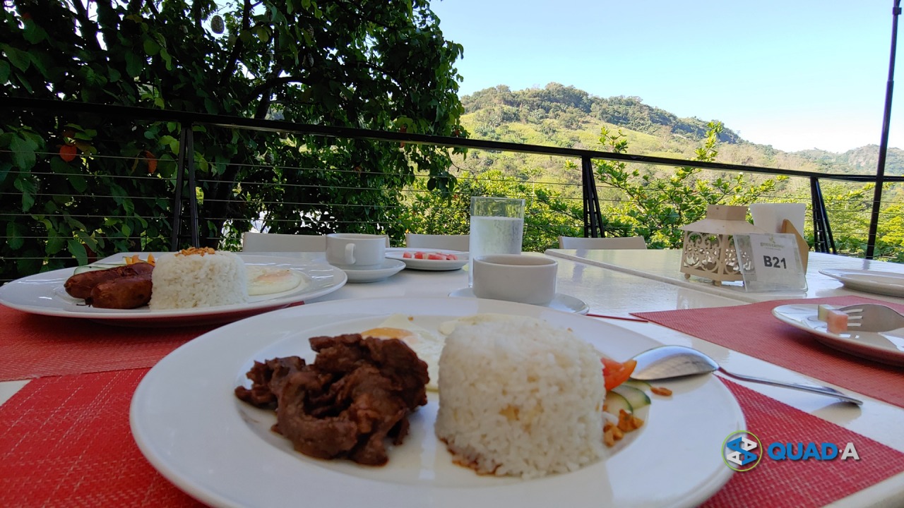 Green Canyon Food Breakfast at Pavilion Roofdeck is inclusive with room package