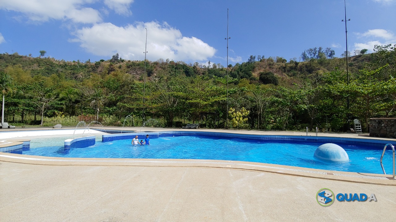 Green Canyon Eco Art Resort Wave Pool 