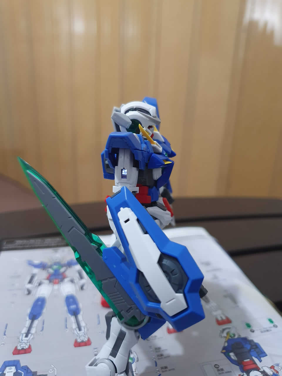  Exia Repair RG equipping the GN Shield